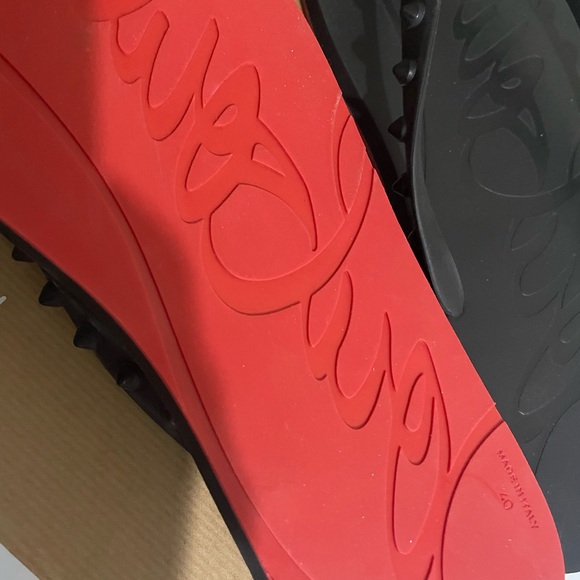NWT never worn Louis Vuitton Size7/8 flip flop black and red, possibly , unisex - Picture 4 of 5
